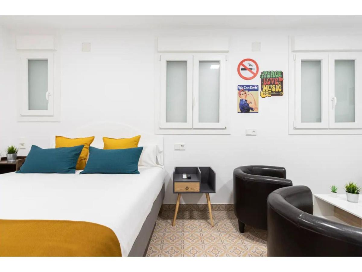 Acogedor Y Silencioso Estudio M1 Embajadores Madrid Exteriér fotografie