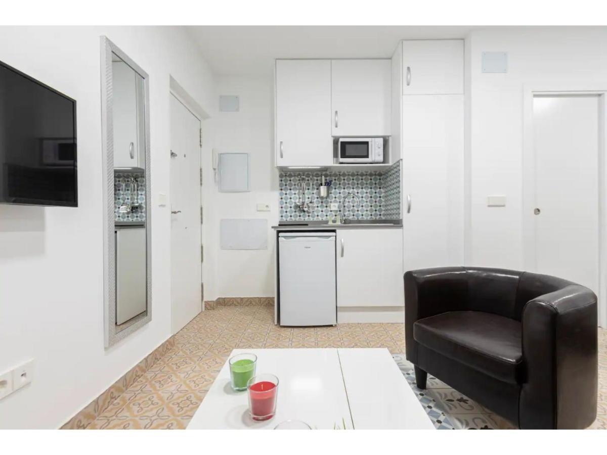 Acogedor Y Silencioso Estudio M1 Embajadores Madrid Exteriér fotografie